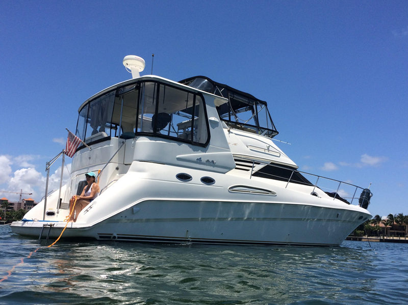 yacht