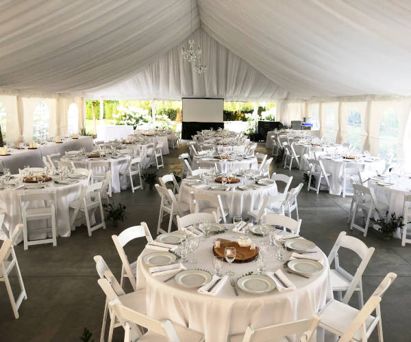 Confetti Event Rental Will Help You Get the Best Party Rentals 1 confeti1